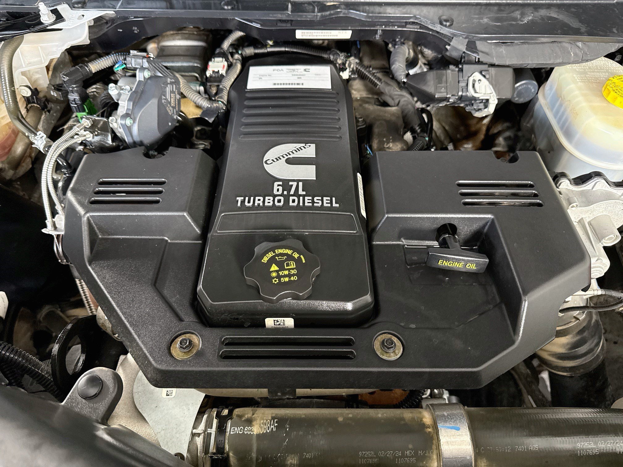 Used 2024 RAM 2500 Laramie AWD/4WD image 38