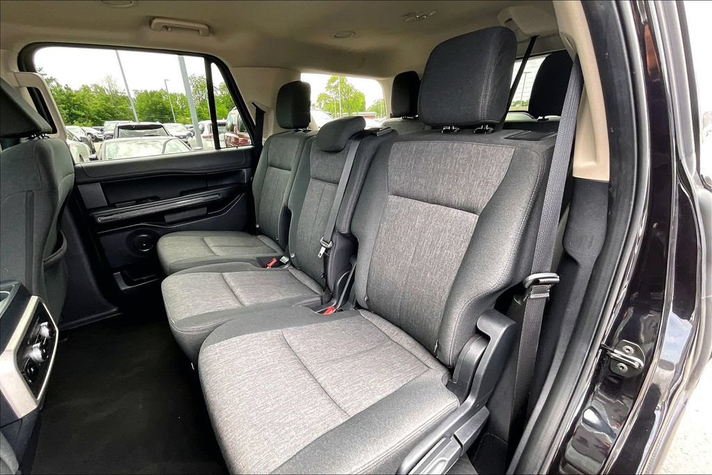 Used 2024 Ford Expedition XLT RWD image 35