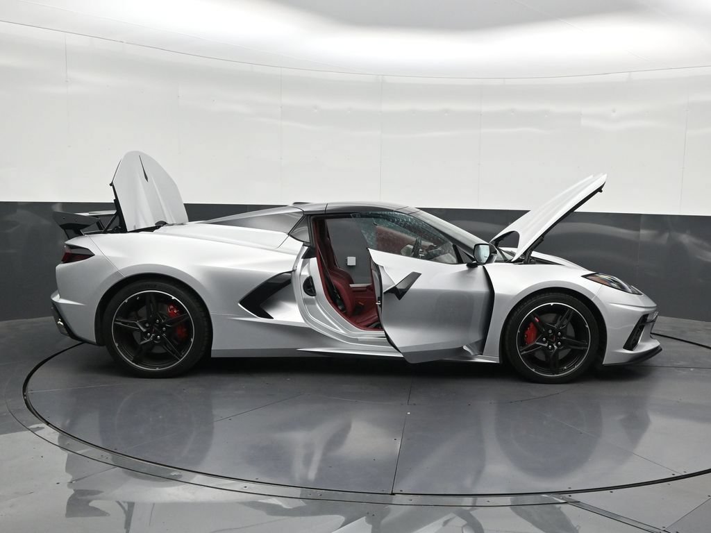 Used 2020 Chevrolet Corvette Stingray Premium Conv w/ 3LT Preferred Equipment Group RWD image 32