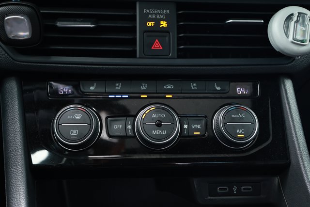 Used 2022 Volkswagen Jetta GLI Autobahn FWD image 18