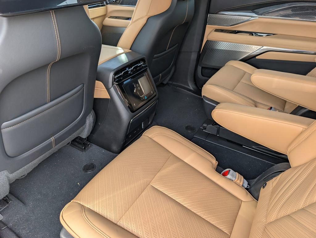 New 2026 Cadillac Escalade IQL Sport 2 image 16