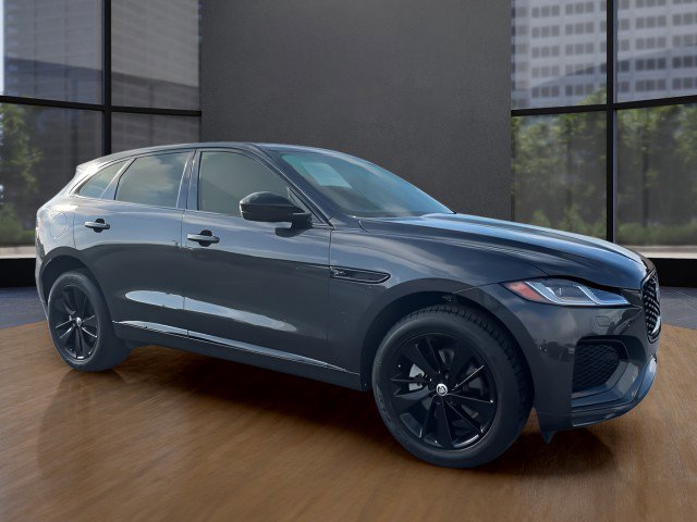 Used 2025 Jaguar F-PACE R-Dynamic S image 2