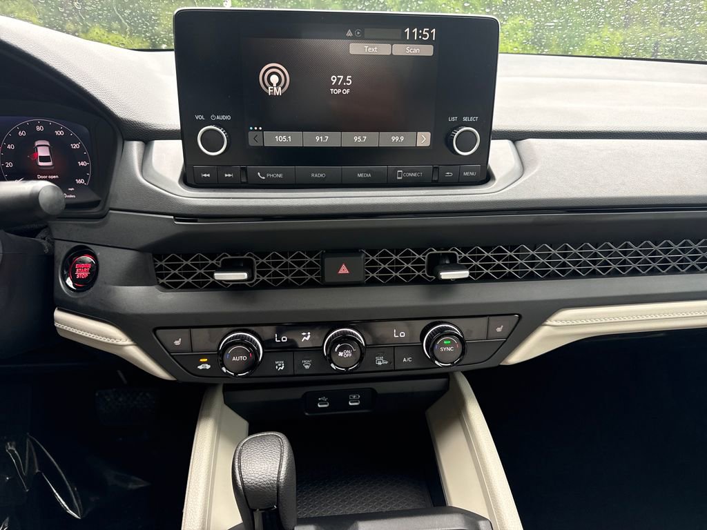 Used 2025 Honda Accord SE image 19