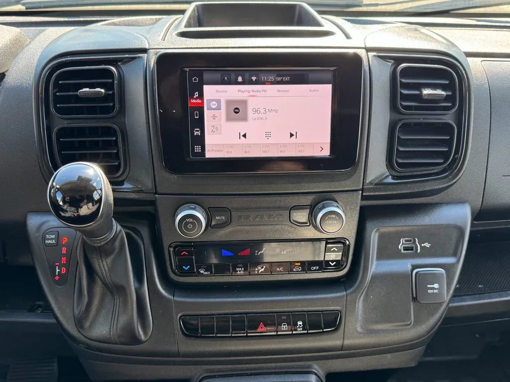 Used 2023 RAM ProMaster 2500 w/ Convenience Group image 15