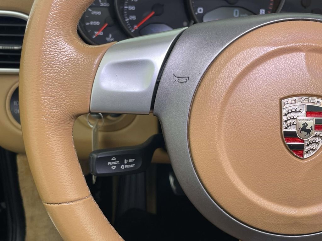 Used 2006 Porsche 911 Carrera S RWD image 32