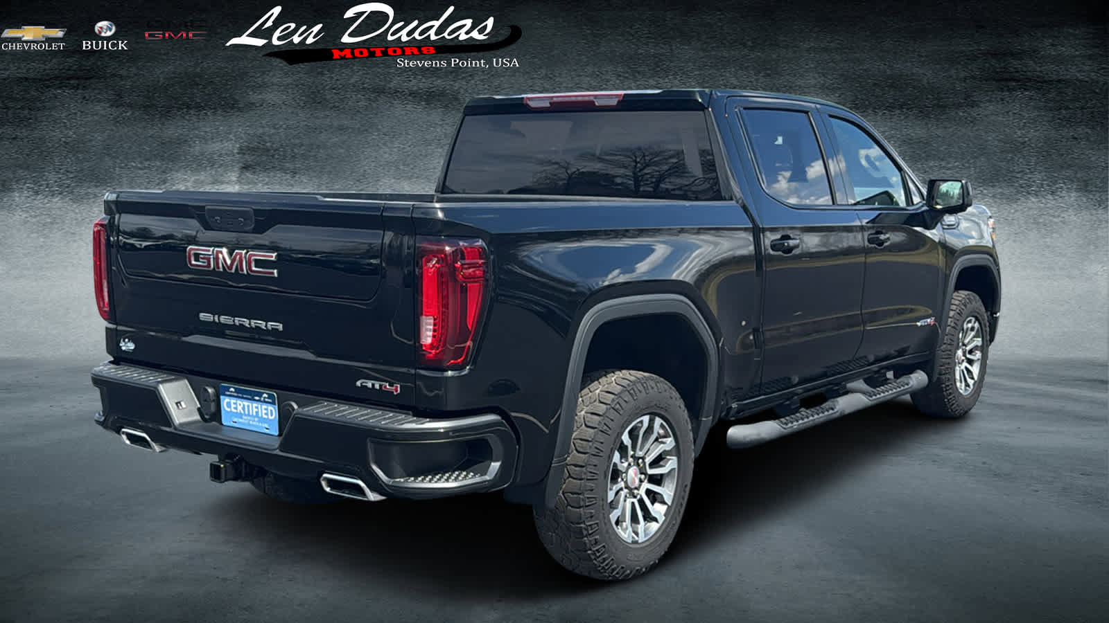 Certified 2021 GMC Sierra 1500 AT4 AWD/4WD image 4
