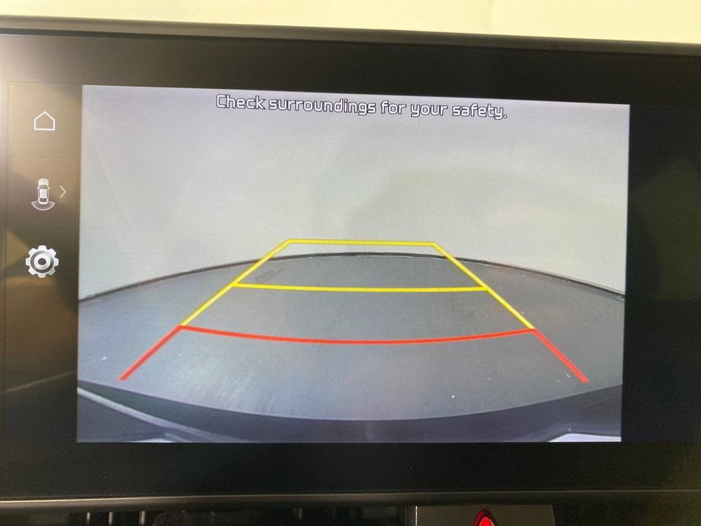 Used 2023 Kia Sportage EX image 24