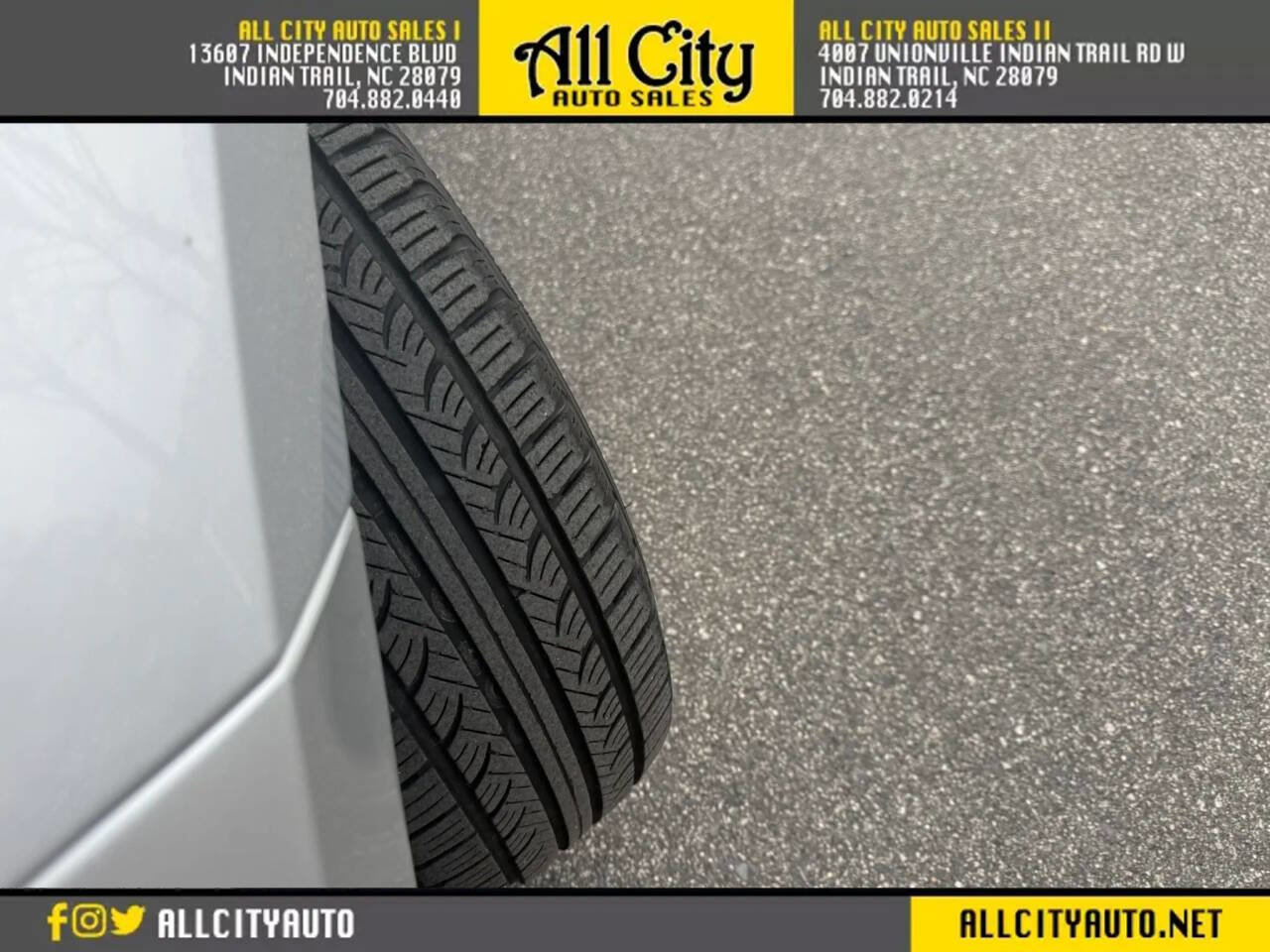 Used 2009 Ford Escape Limited FWD image 31