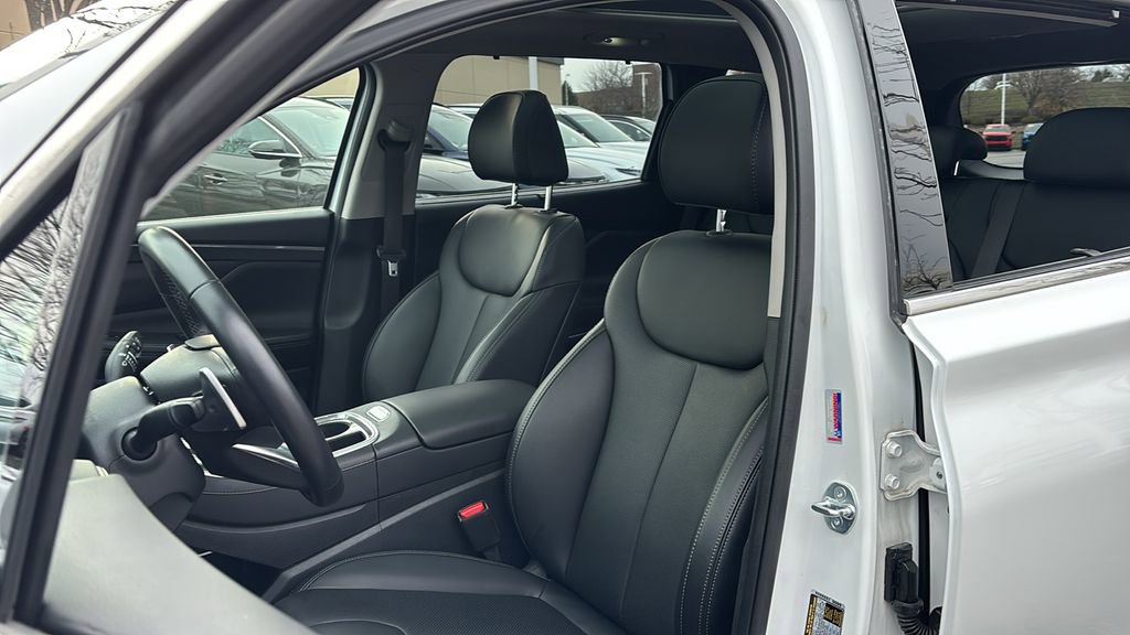 Used 2023 Hyundai Santa Fe SEL w/ Premium Package image 10