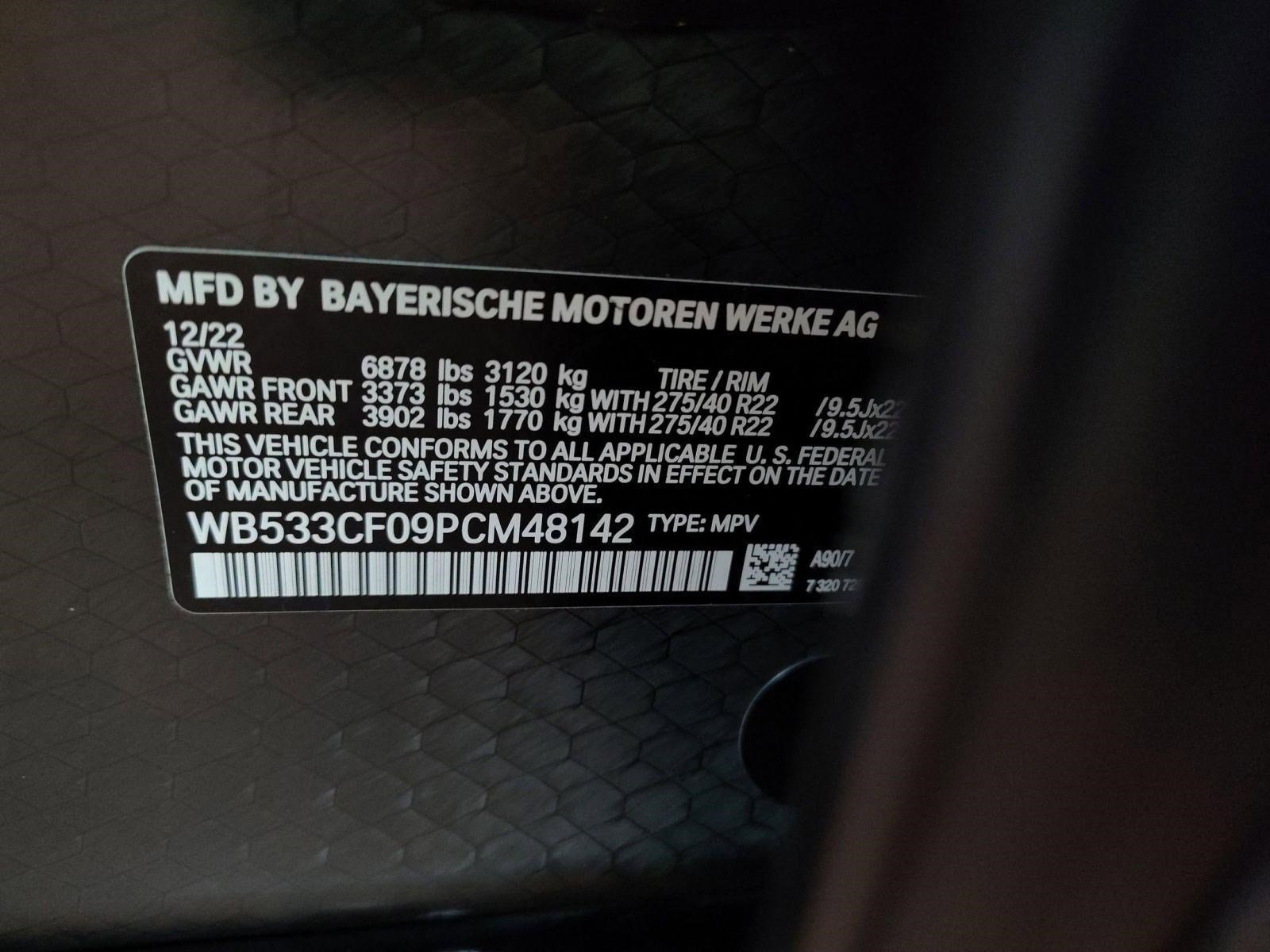 Certified 2023 BMW iX M60 w/ Executive Package image 15