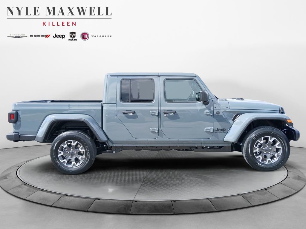New 2026 Jeep Gladiator Sport AWD/4WD image 17