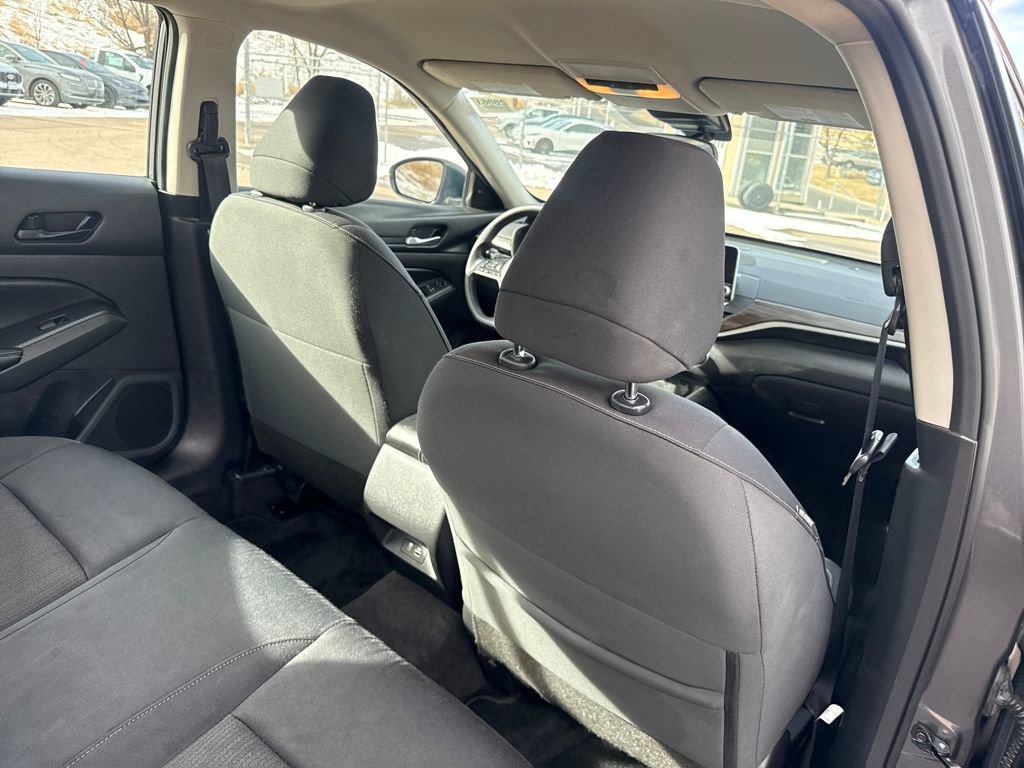 Used 2024 Nissan Altima 2.5 SV image 24