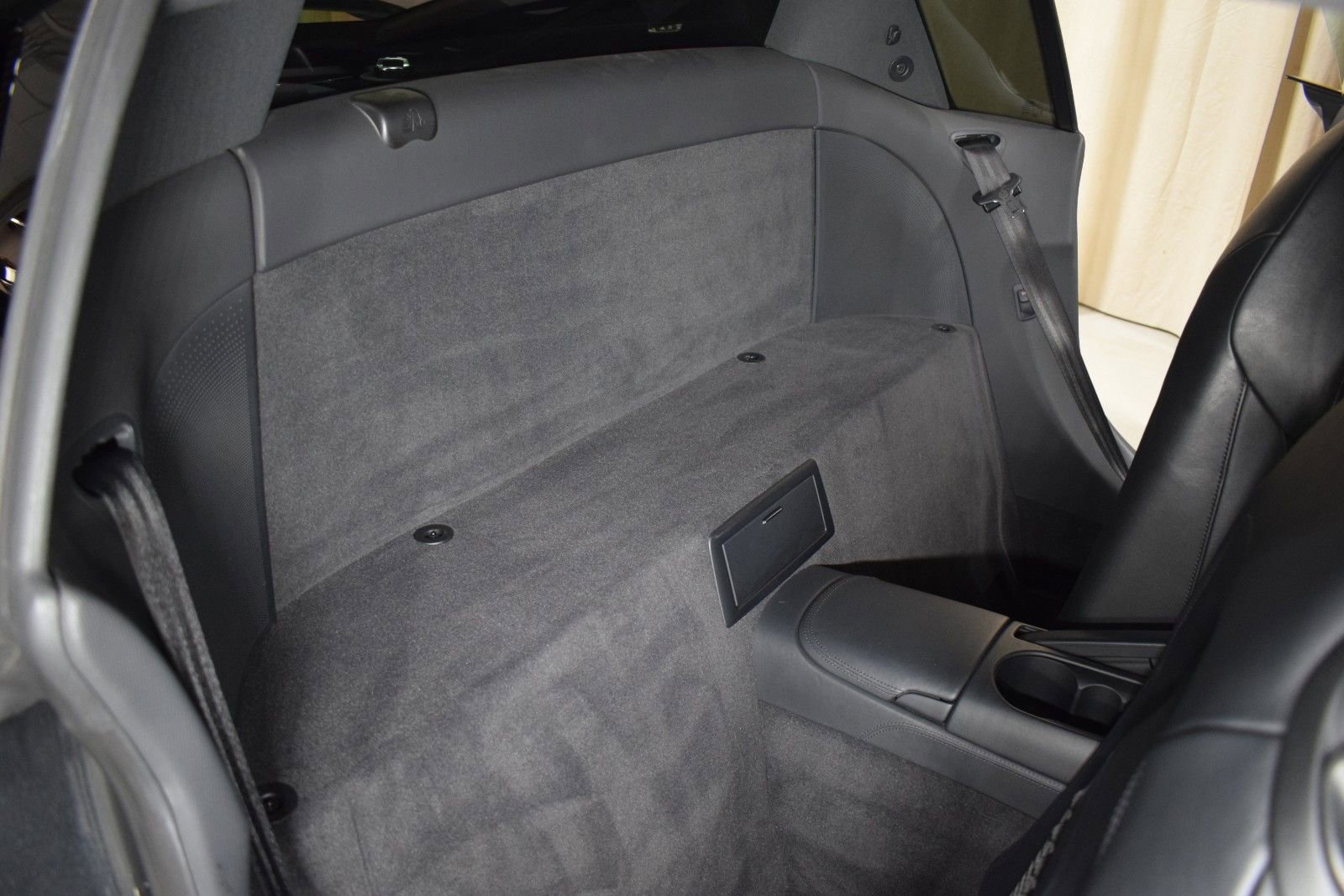 Used 2014 Audi R8 V8 w/ Convenience Package image 18