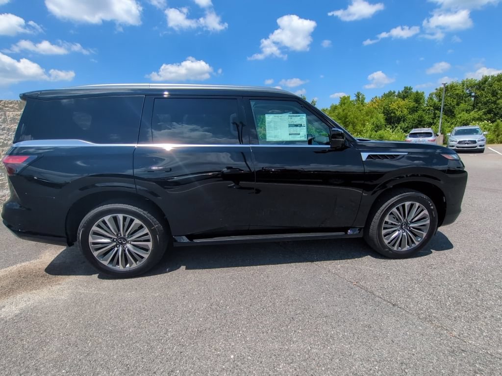 New 2027 INFINITI QX80 Luxe RWD image 4