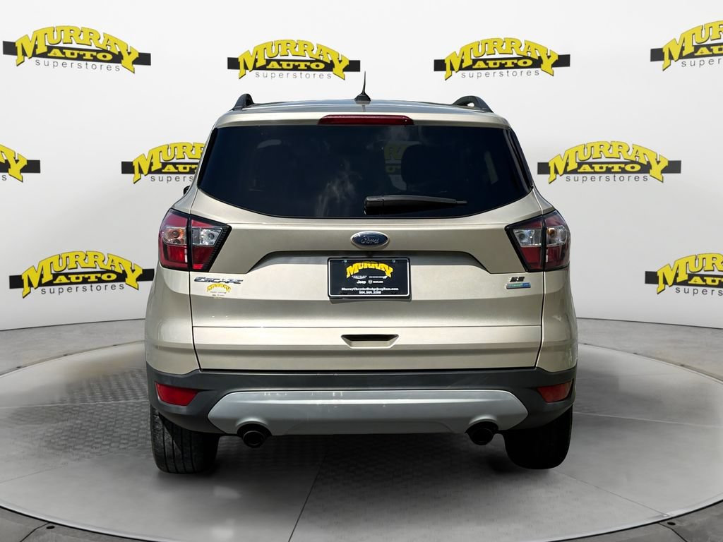Used 2018 Ford Escape SE AWD/4WD image 4
