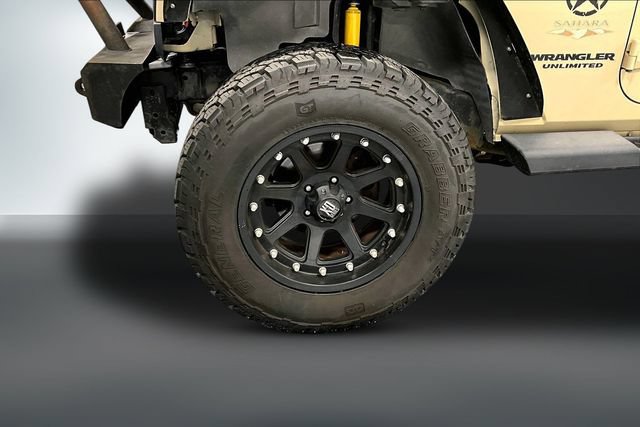 Used 2012 Jeep Wrangler Unlimited Sahara AWD/4WD image 28