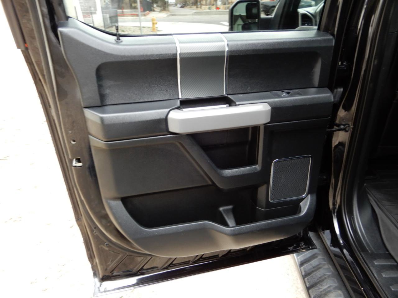 Used 2019 Ford F150 Lariat w/ Equipment Group 502A Luxury image 21