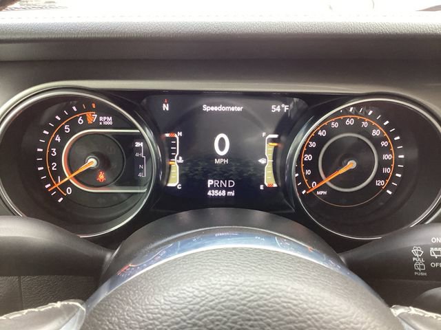 Used 2020 Jeep Wrangler Unlimited Sahara w/ Uconnect 4C Nav & Sound Group image 16