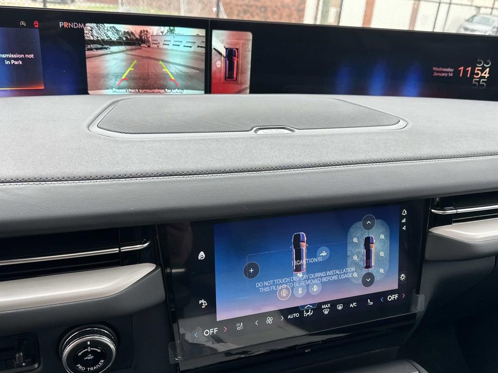 New 2025 Lincoln Navigator Reserve w/ Jet Appearance Package image 34