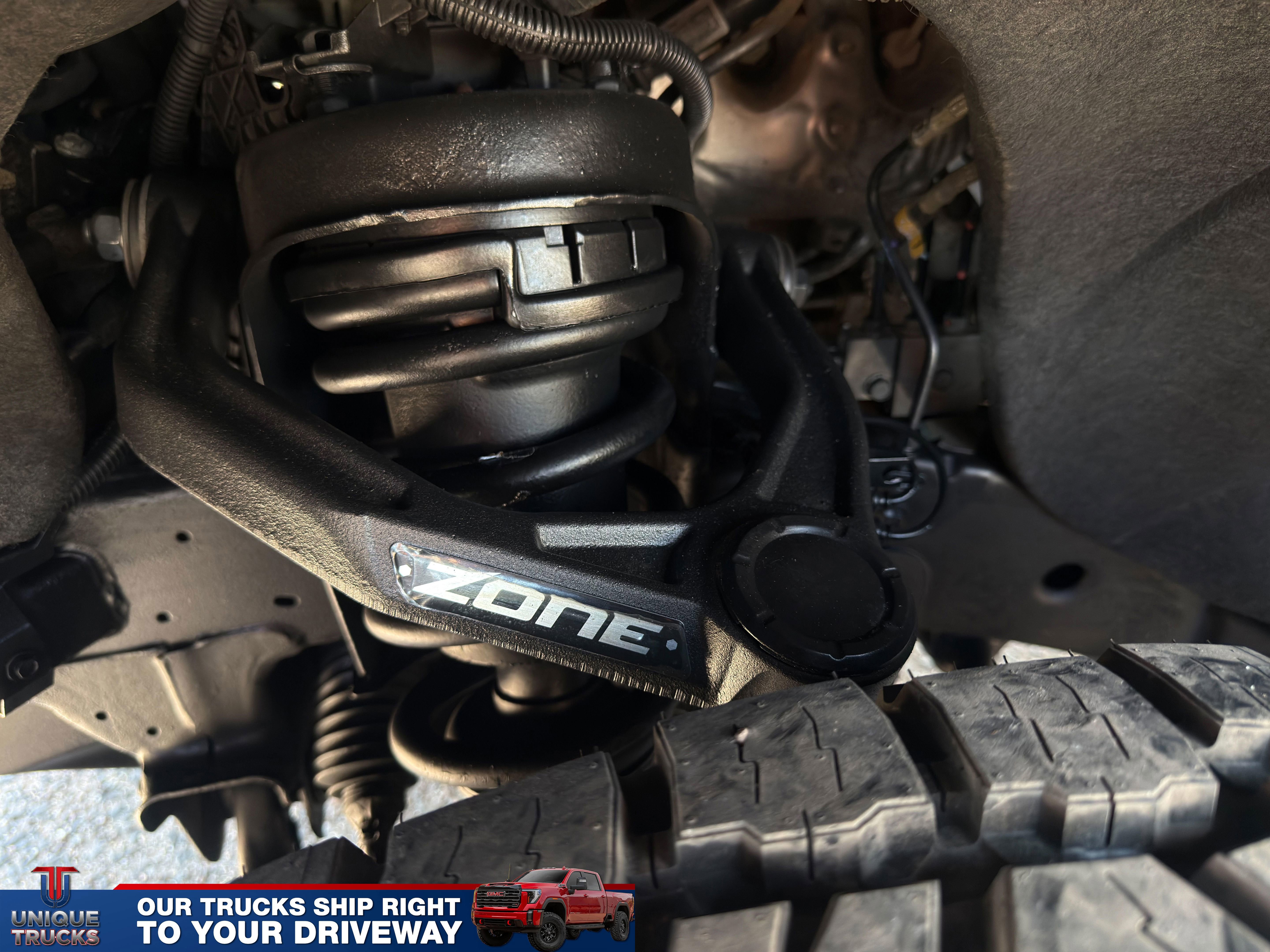 Used 2025 GMC Sierra 1500 AT4 AWD/4WD image 5