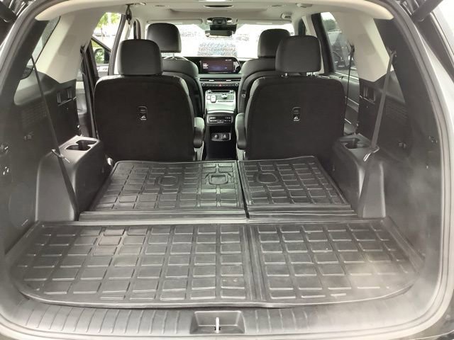 Used 2023 Hyundai Palisade SEL w/ Premium Package image 14