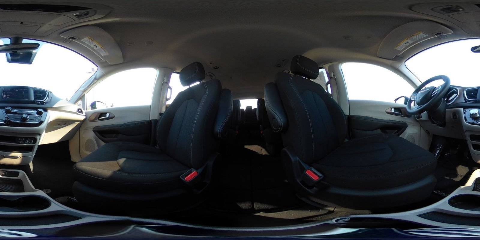 Used 2024 Chrysler Voyager LX FWD image 44