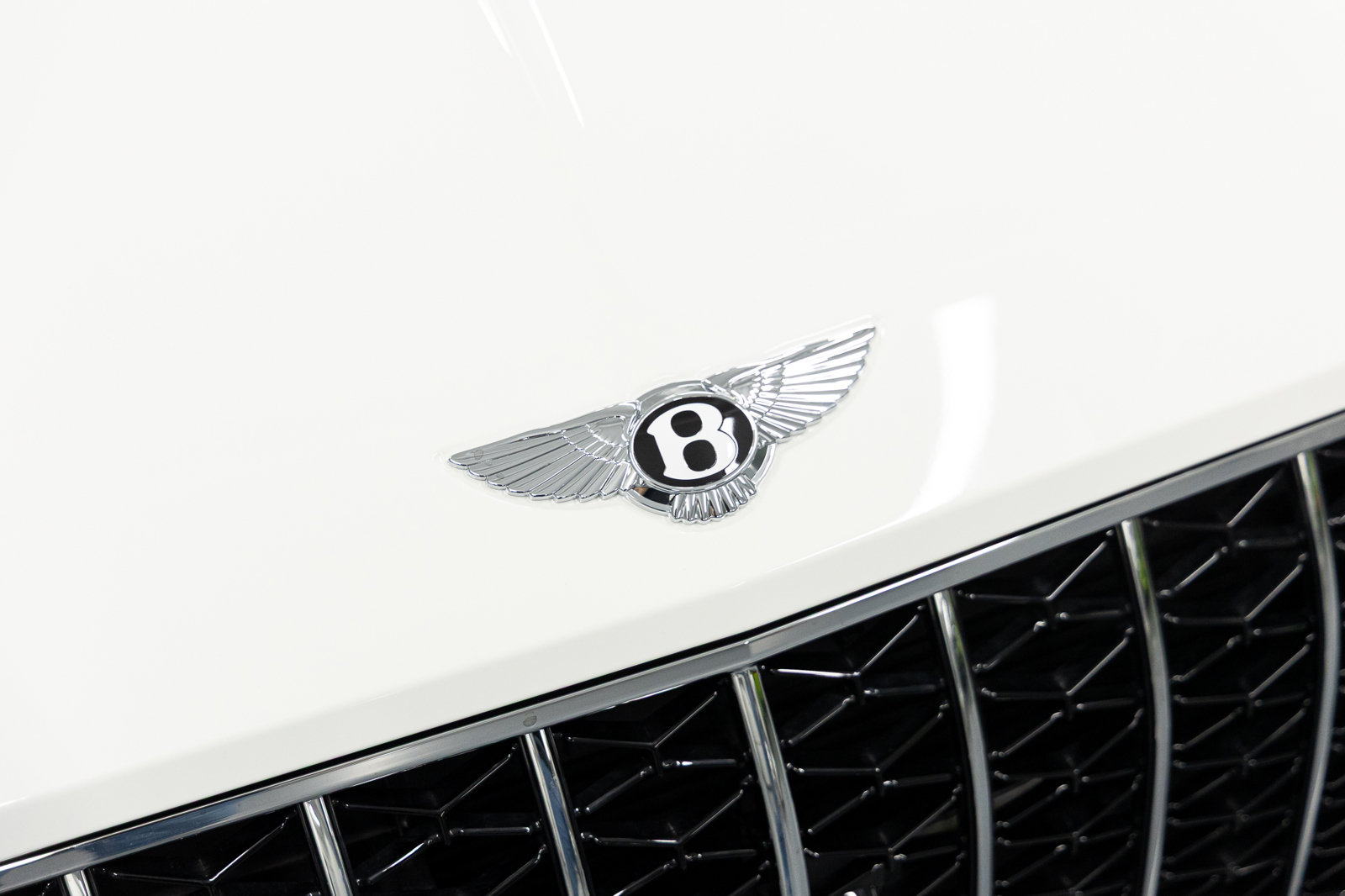 New 2026 Bentley Continental GT Azure AWD/4WD image 9
