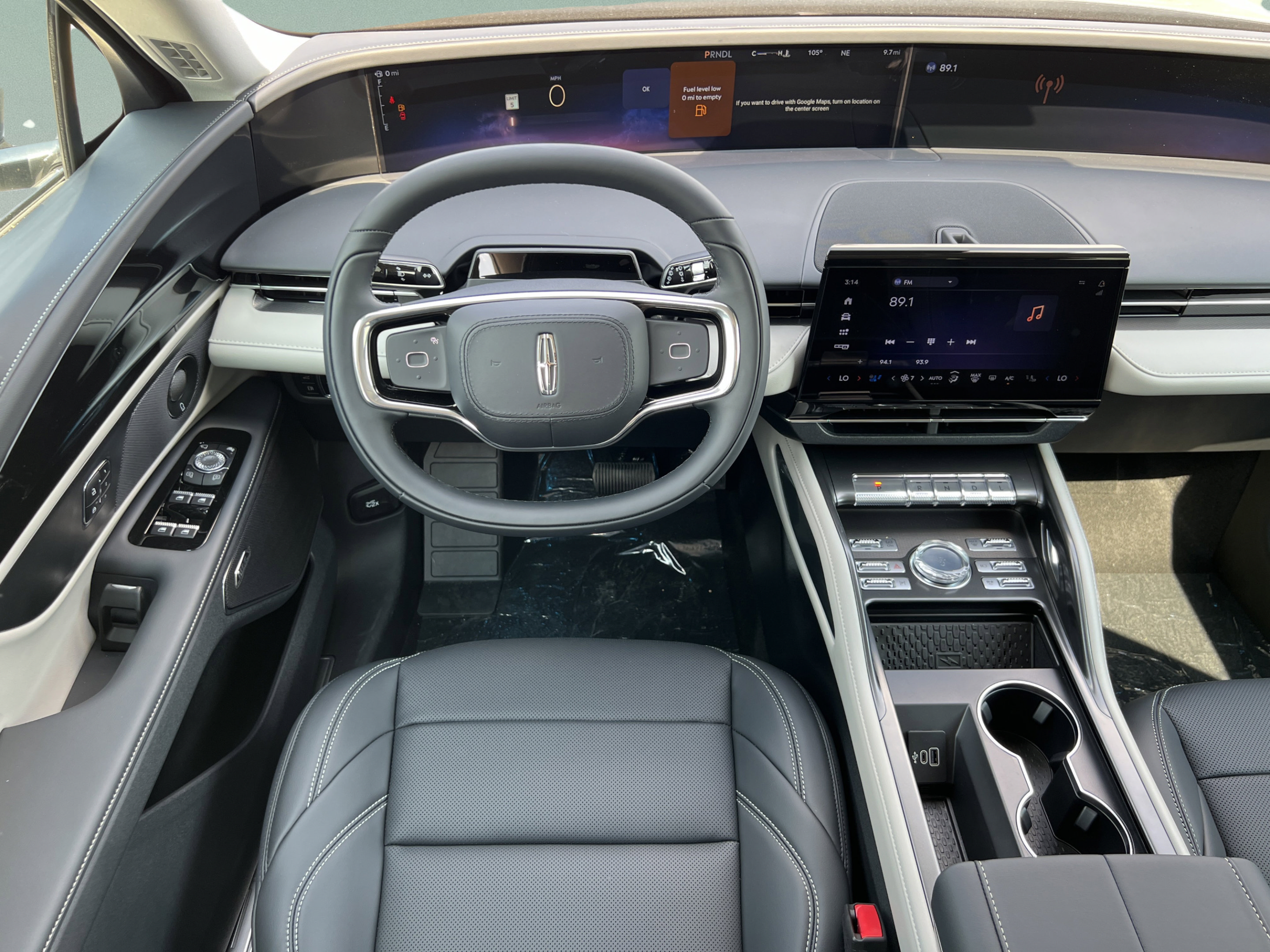 New 2025 Lincoln Nautilus Premier w/ Equipment Group 102A AWD/4WD image 11