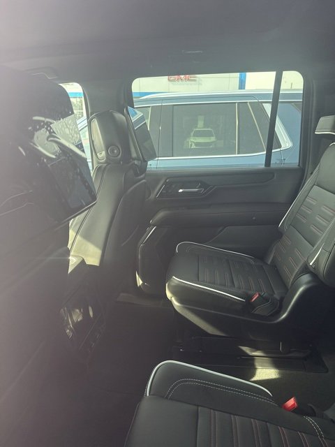 New 2026 GMC Yukon XL AT4 Ultimate image 5