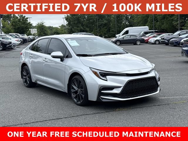 Used 2025 Toyota Corolla SE FWD image 1