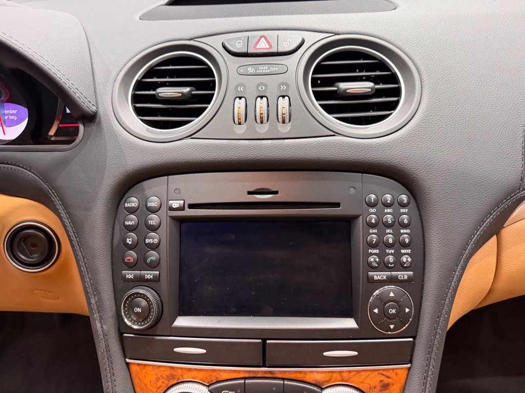 Used 2012 Mercedes-Benz SL 550 image 47