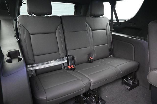 New 2026 Chevrolet Suburban LT w/ Comfort Package AWD/4WD image 29