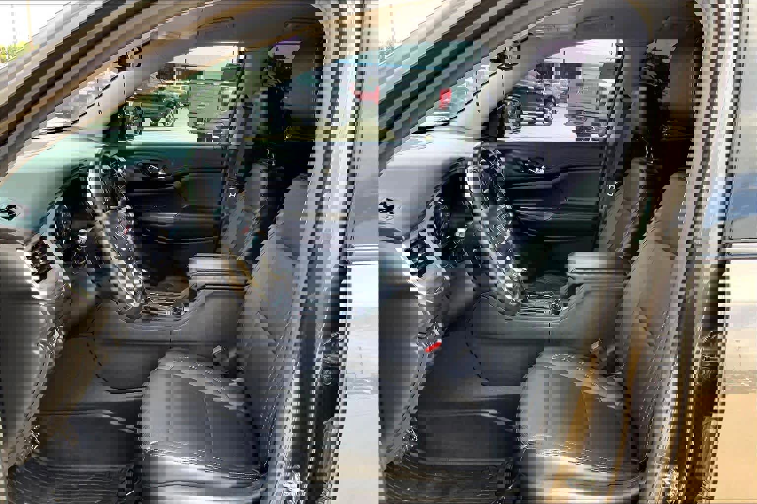 Used 2019 GMC Acadia SLT w/ Black Edition image 8