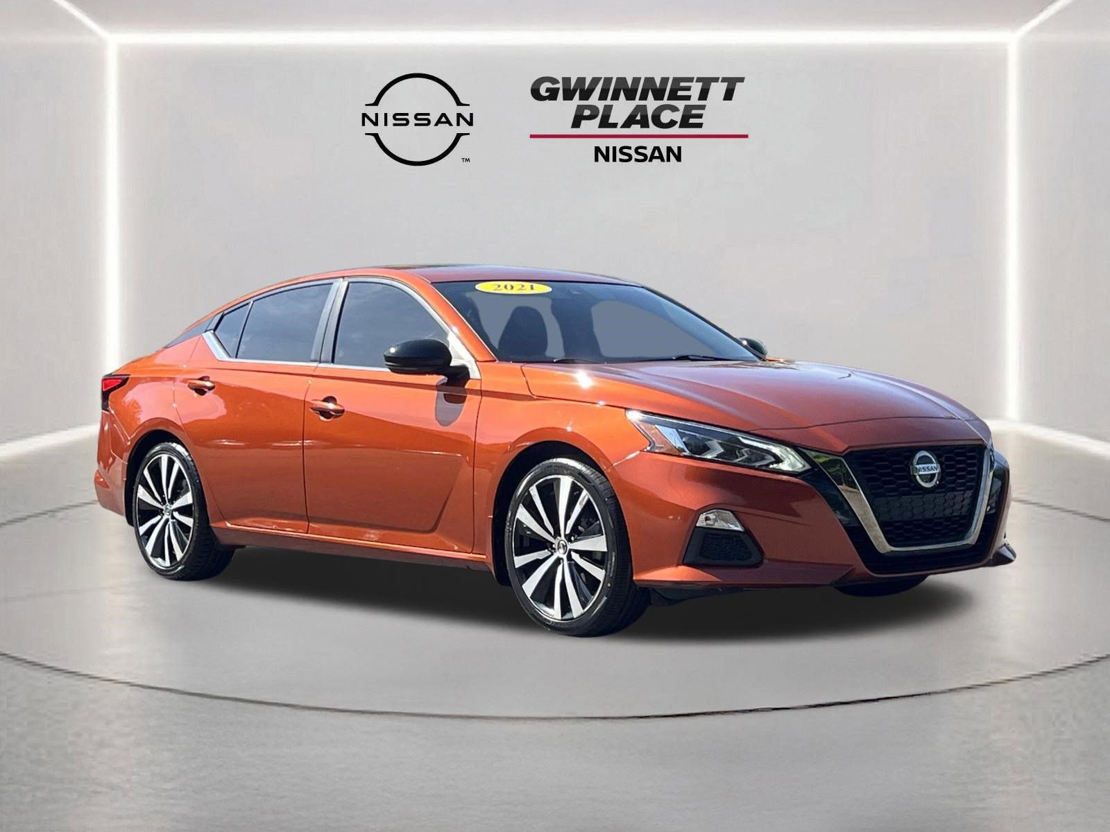 Used 2021 Nissan Altima 2.5 SR w/ SR Premium Package image 27