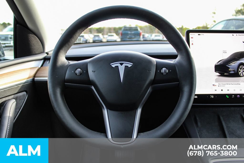 Used 2024 Tesla Model Y Long Range AWD/4WD image 23