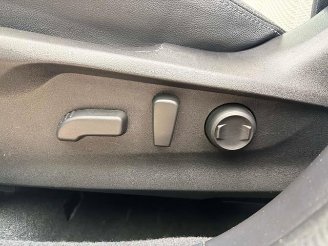 Used 2023 Subaru Forester Premium image 28