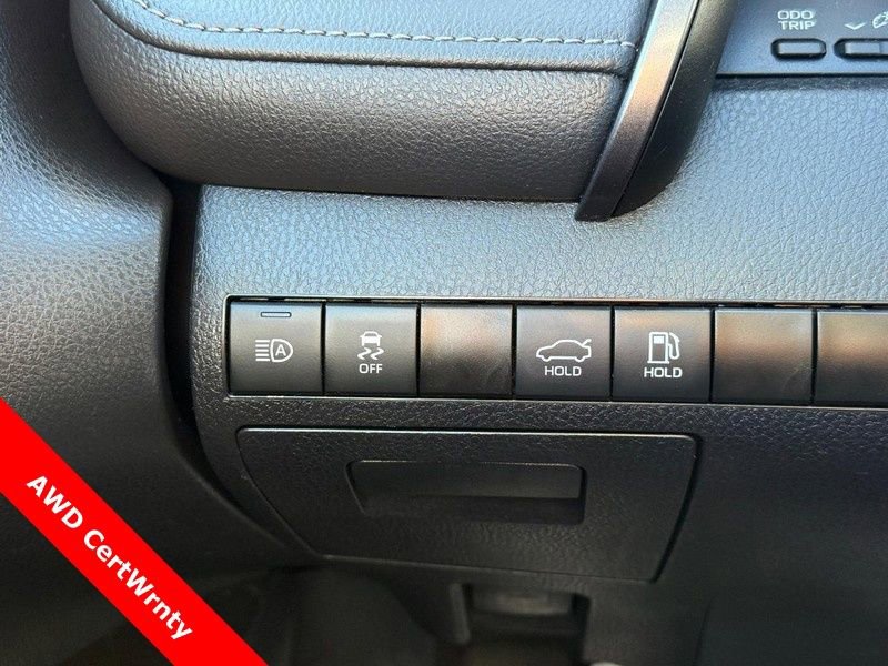 Used 2024 Toyota Camry SE image 29