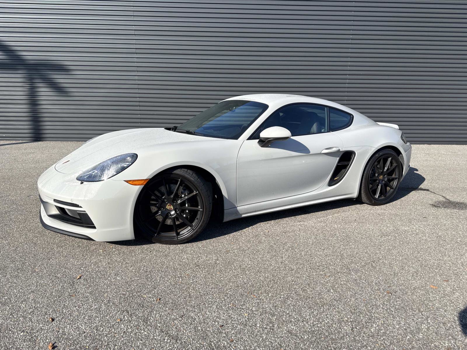 Certified 2025 Porsche 718 Cayman GT4