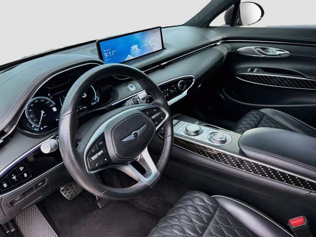 Used 2023 Genesis GV70 3.5T Sport w/ Sport Prestige Package AWD/4WD image 9