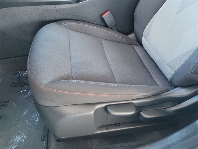 Certified 2025 Chevrolet Trax RS image 20