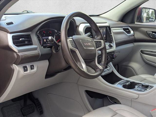 Used 2020 GMC Acadia SLT FWD image 2