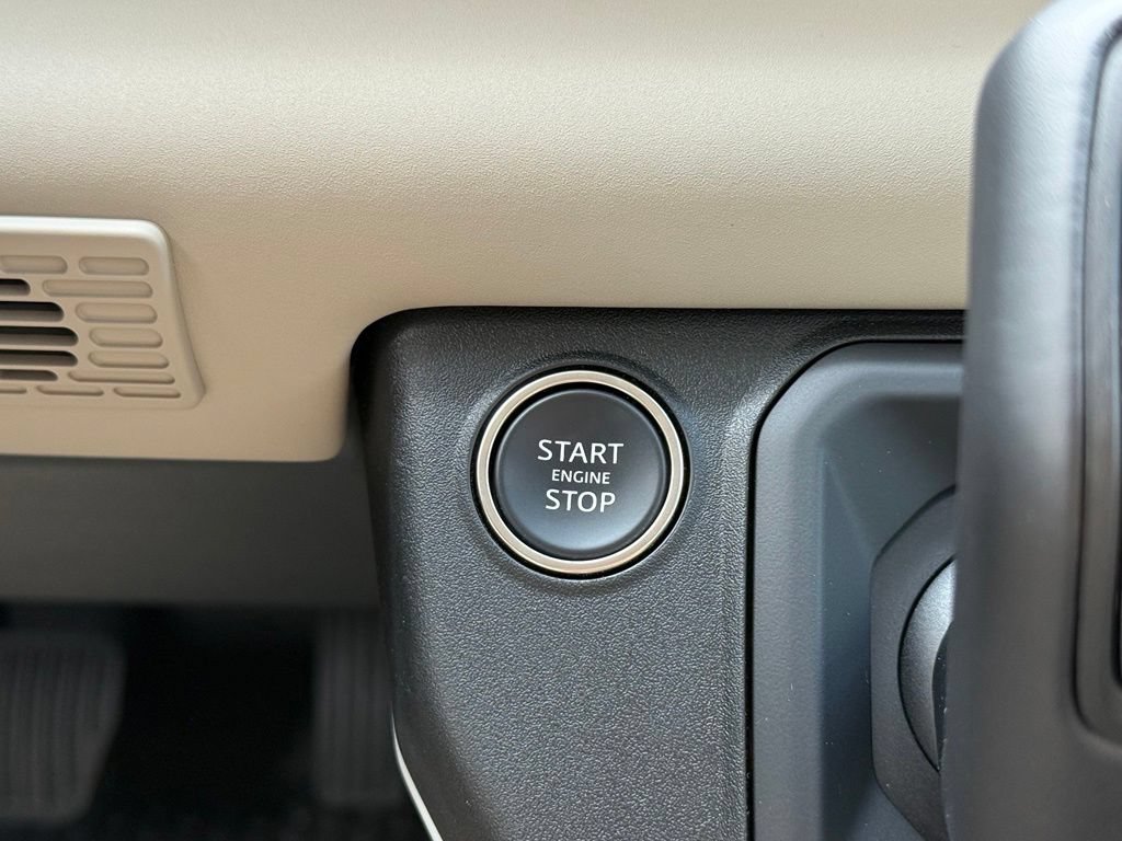 Certified 2024 Land Rover Defender 110 X-Dynamic SE AWD/4WD image 24
