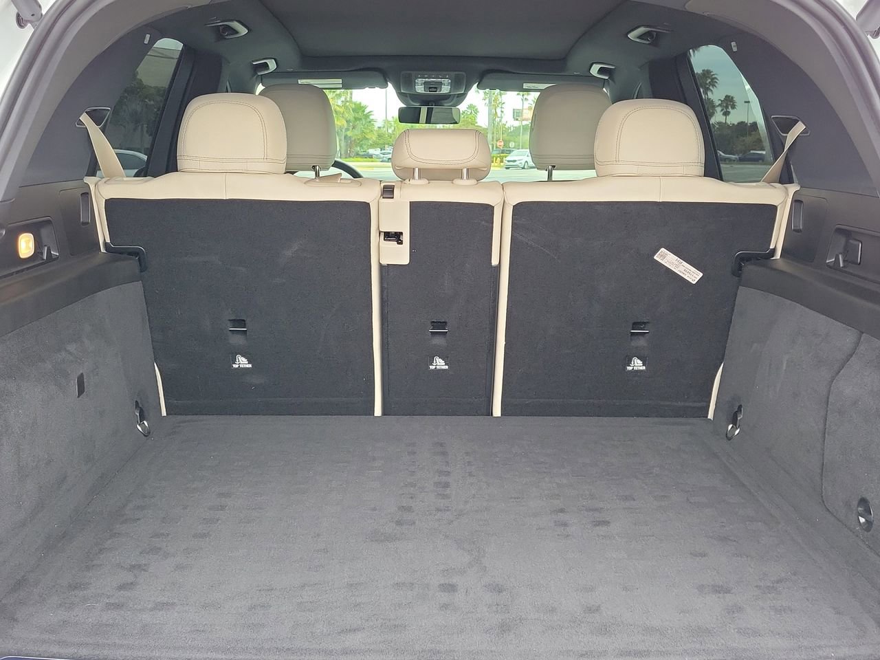 Certified 2025 Mercedes-Benz GLE 450e 4MATIC image 9