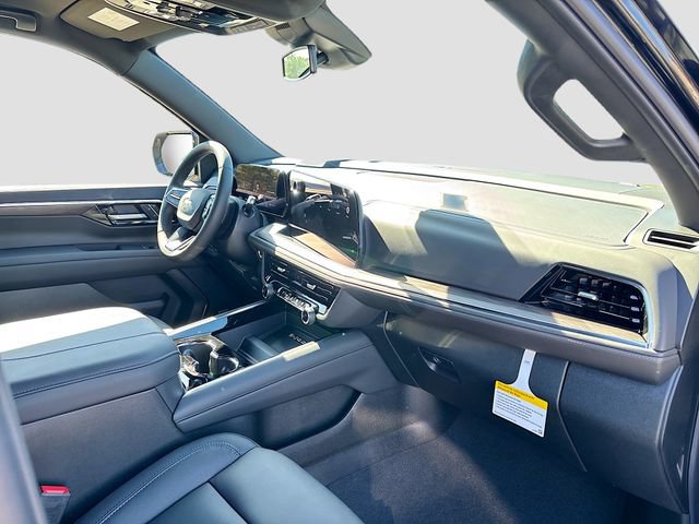 New 2026 Chevrolet Suburban LT image 31