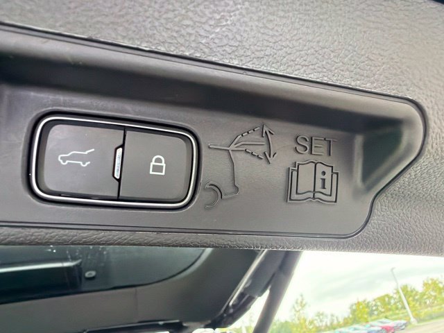 Used 2020 Ford Explorer ST w/ Premium Technology Package AWD/4WD image 11