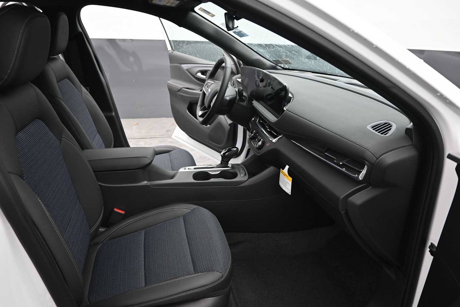 New 2026 Buick Envista Preferred w/ Convenience I Package FWD image 20
