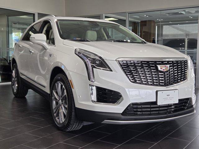 New 2025 Cadillac XT5 Premium Luxury w/ Technology Package