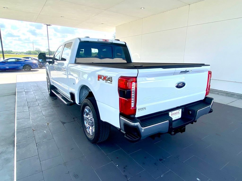 Used 2023 Ford F250 Lariat w/ Chrome Package AWD/4WD image 7
