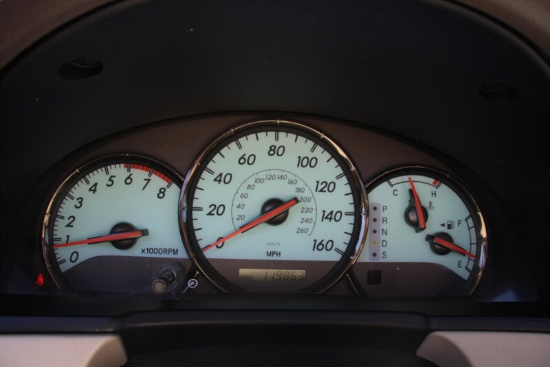 Used 2004 Toyota Solara SLE FWD image 6