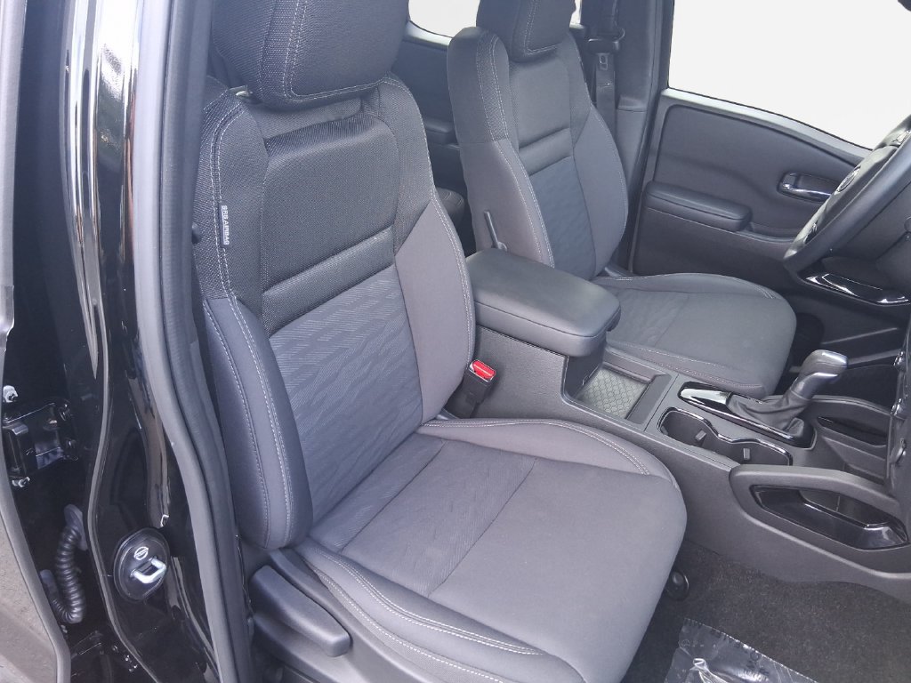 Used 2023 Nissan Frontier SV w/ Midnight Edition Package RWD image 26